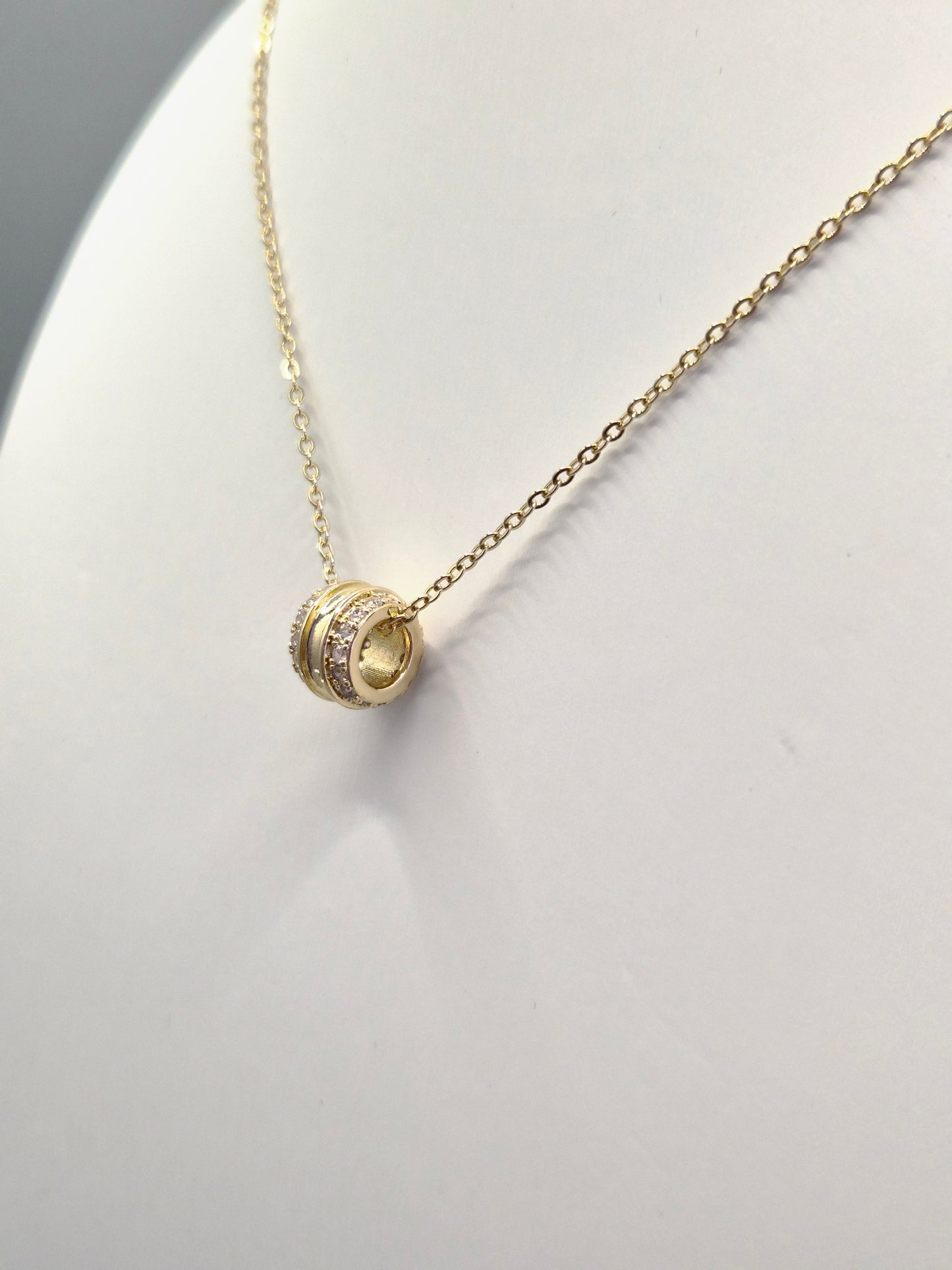 Soinner Yellow Set Cubic Zirconia Pendant