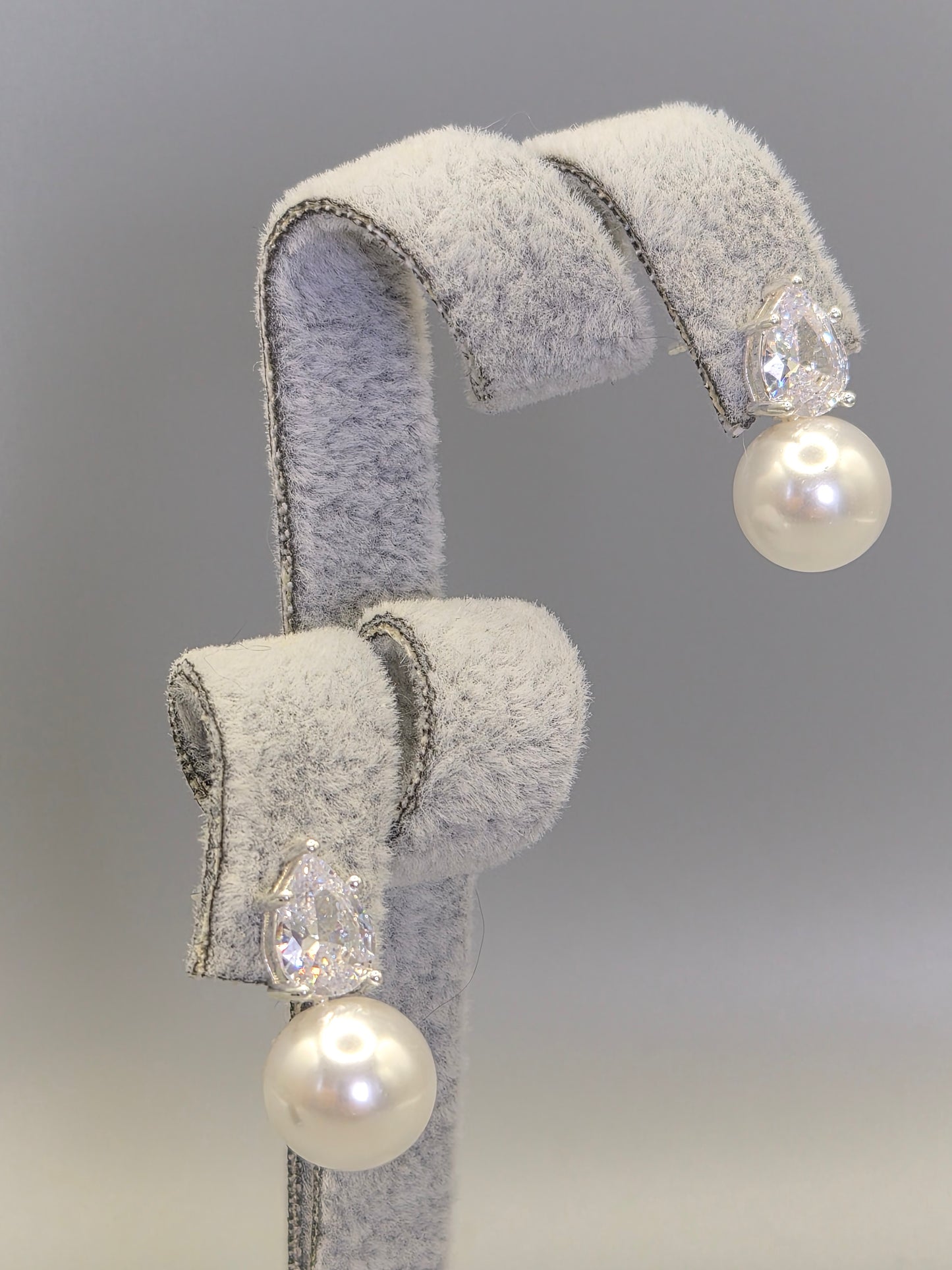 Double Pearl & Pear Shaped Cubic Zironia Stud Earrings