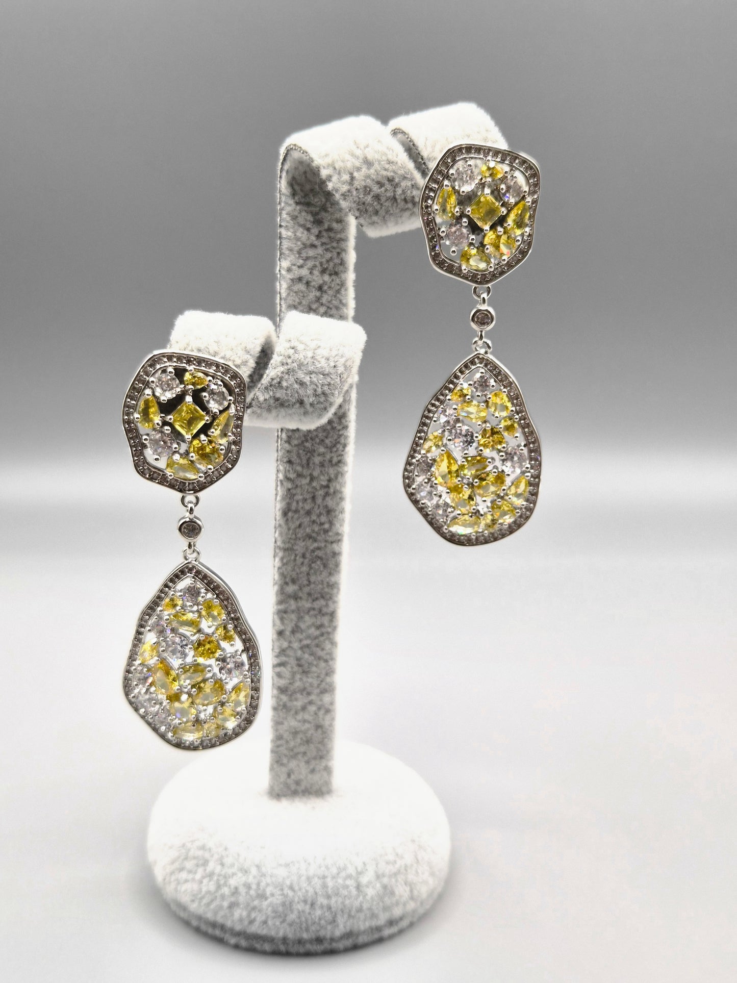 Pear Shaped Yellow & Cubic Zirconia Drop Earrings