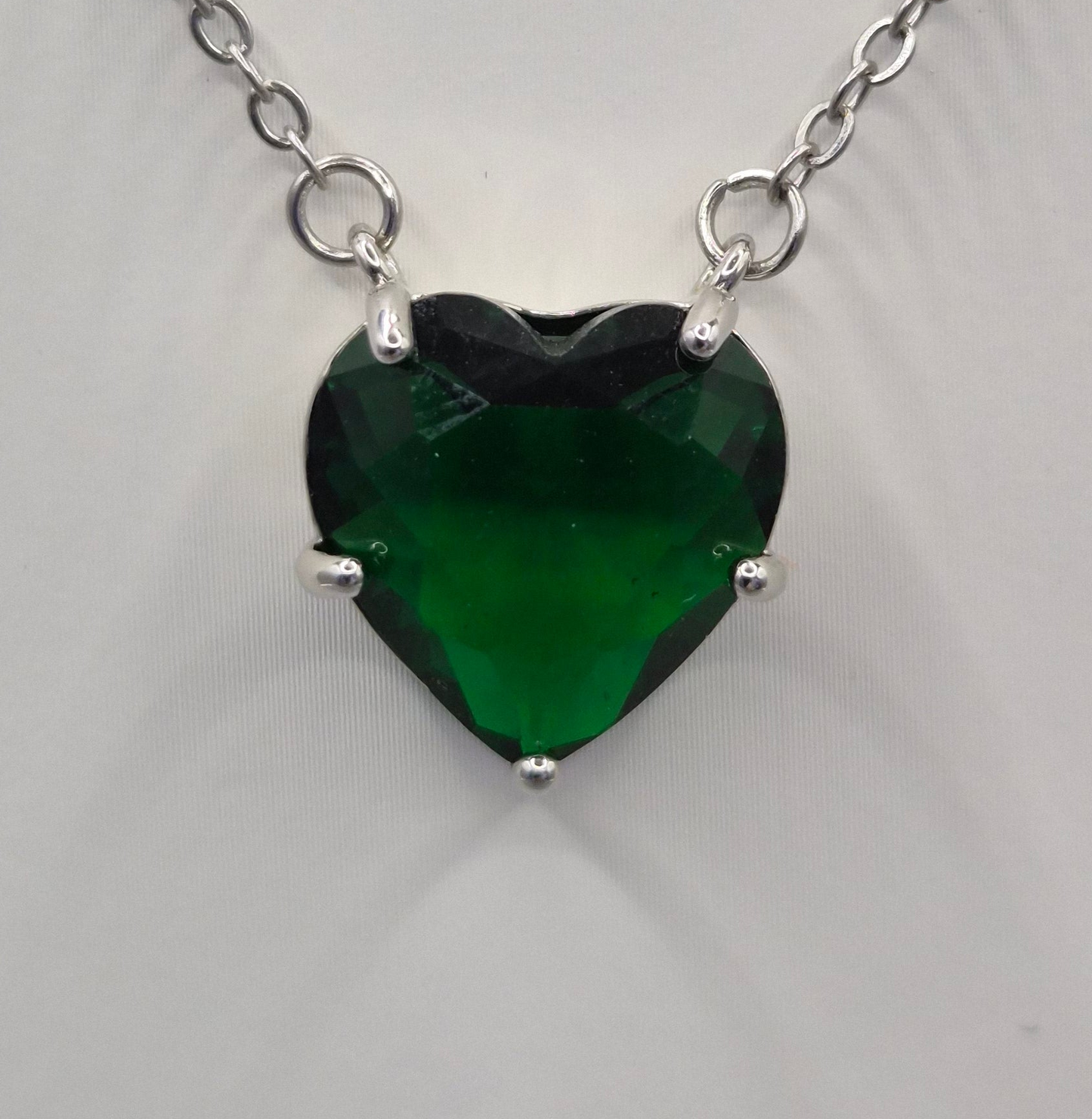 Heart Shaped Green Cubic Zirconia Pendant