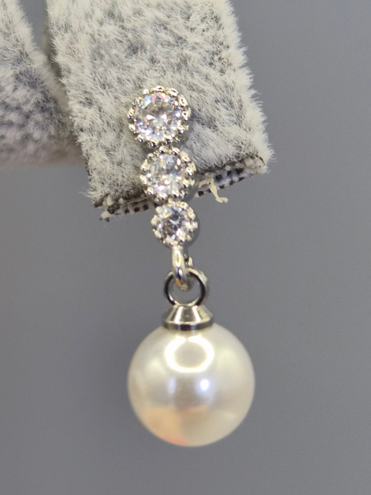 Round Brilliant Cut Cubic Zirconia & Pearl Drop Earrings