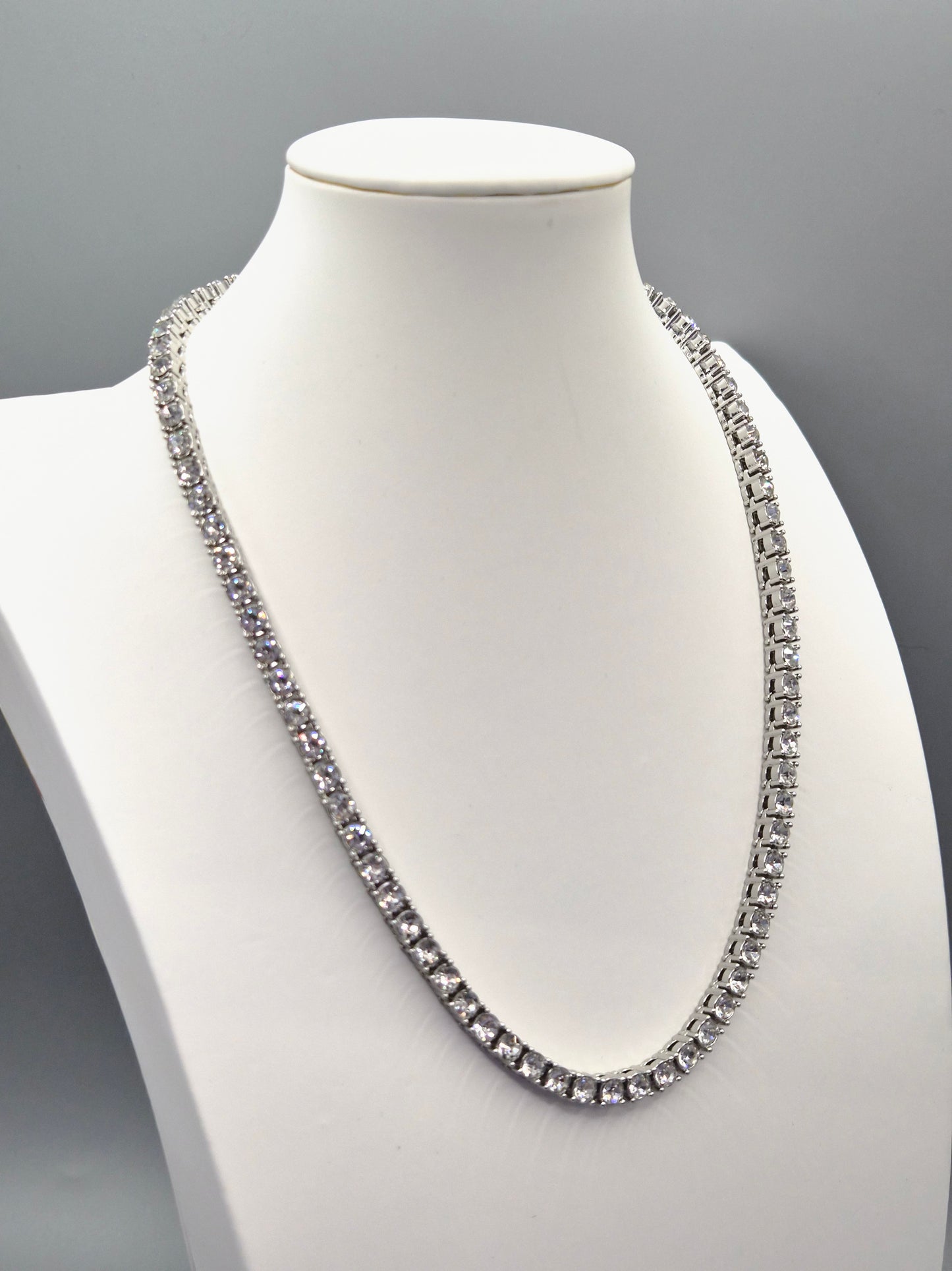 Cubic Zirconia 18" Line Necklace