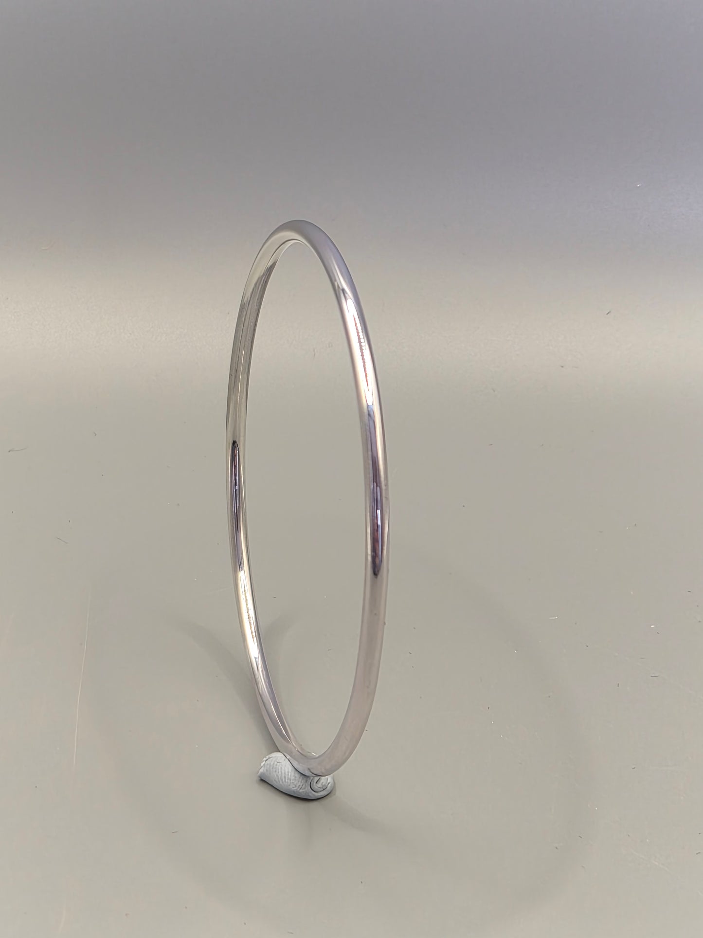 Full Bangle Silver Coloured