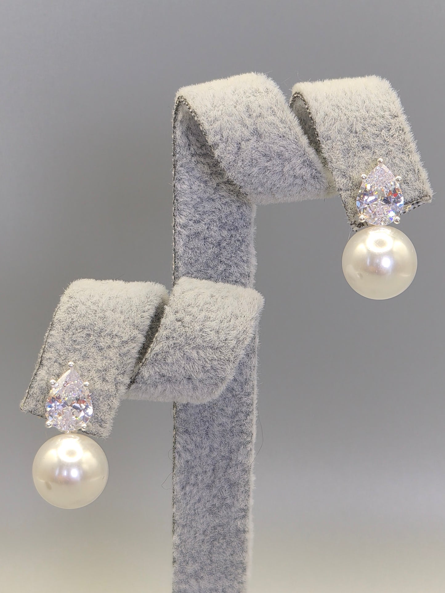 Double Pearl & Pear Shaped Cubic Zironia Stud Earrings