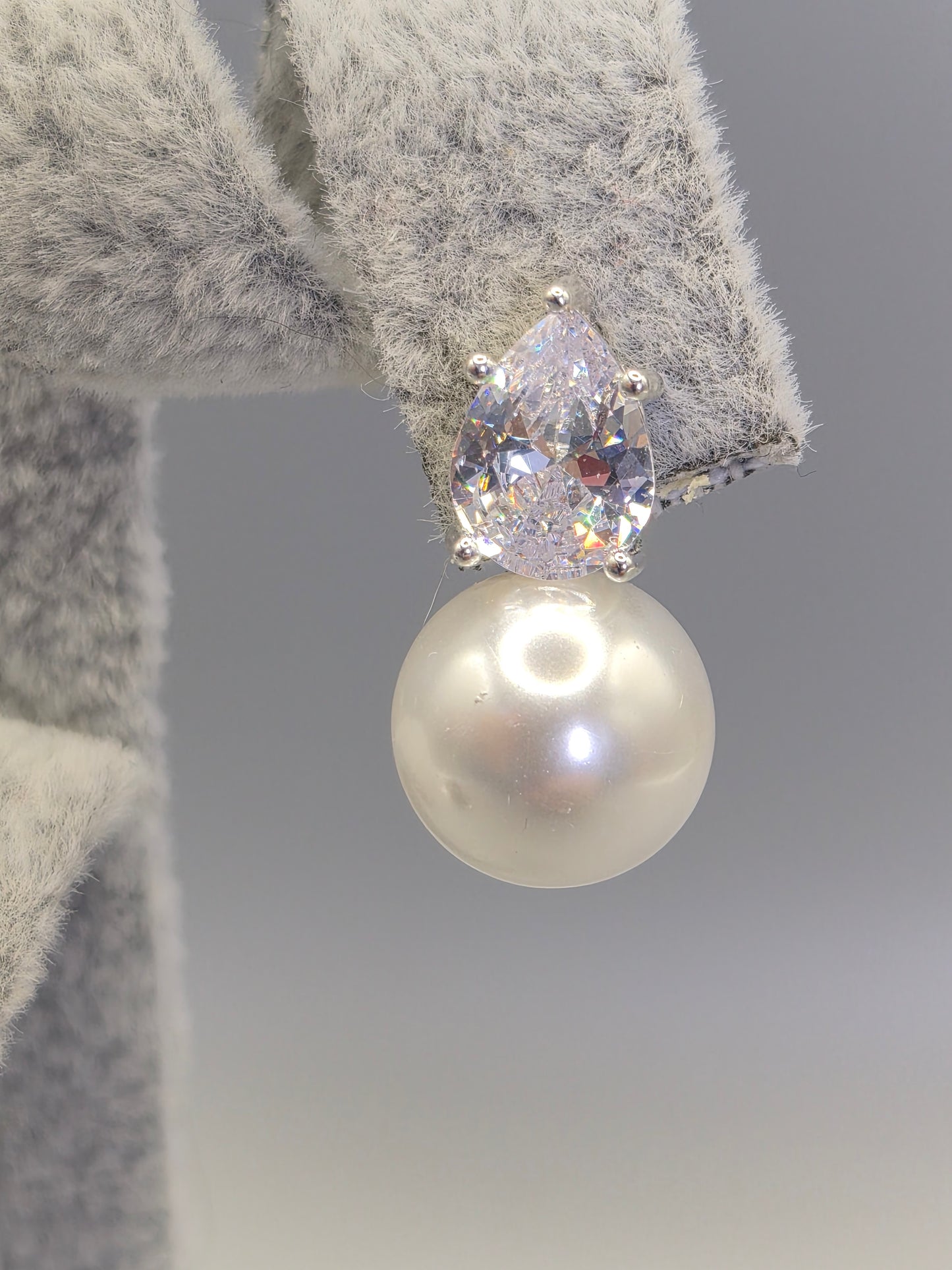 Double Pearl & Pear Shaped Cubic Zironia Stud Earrings