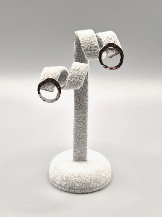 Hammered Circle Design Stud Earrings