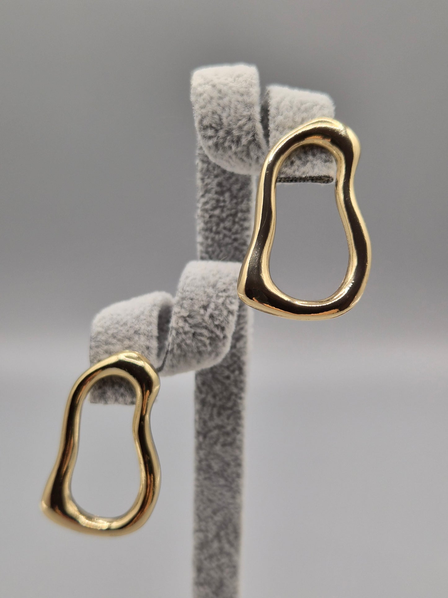 Squiggles Open Design Gold Earrings