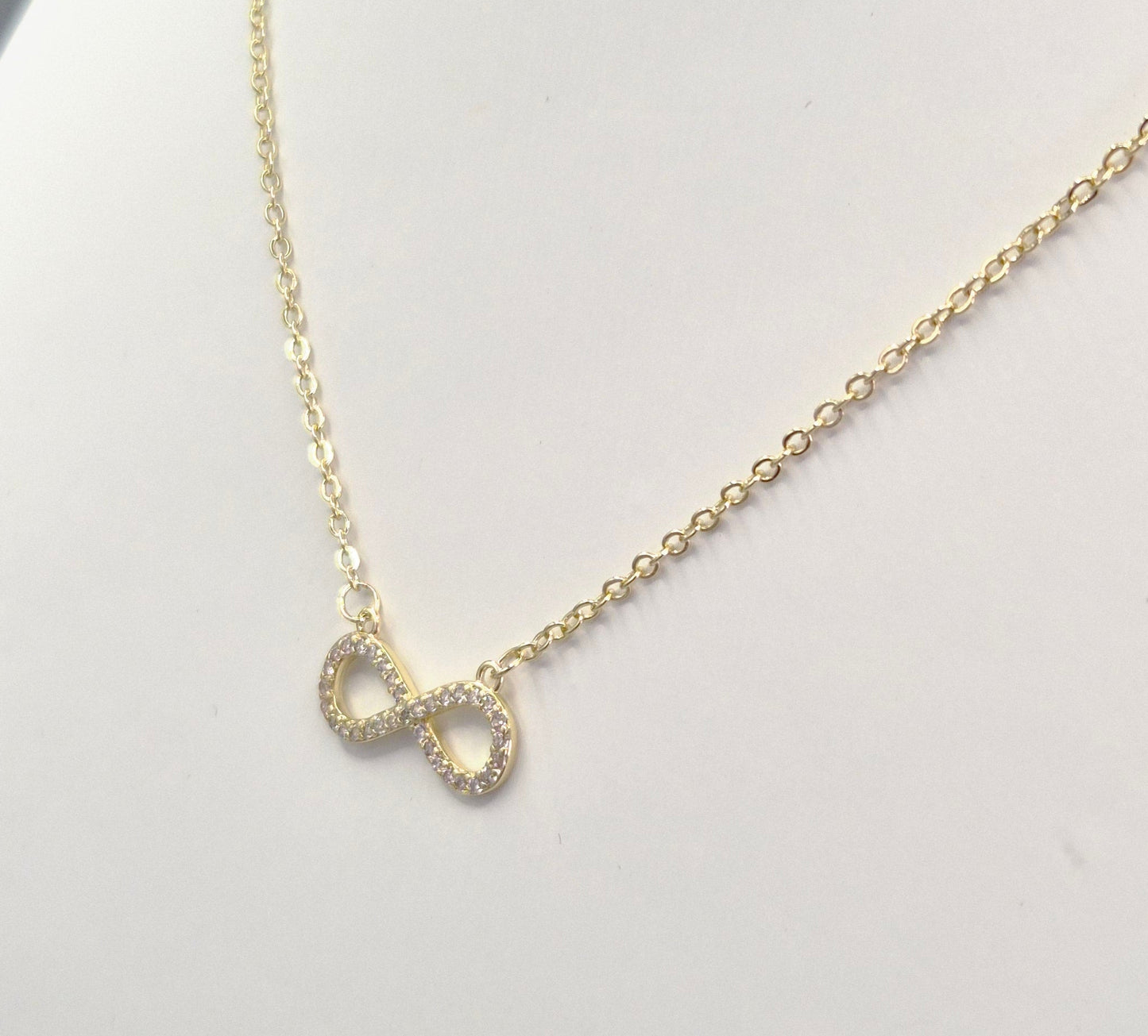 Infinity Yellow Set Cubic Zirconia Pendant