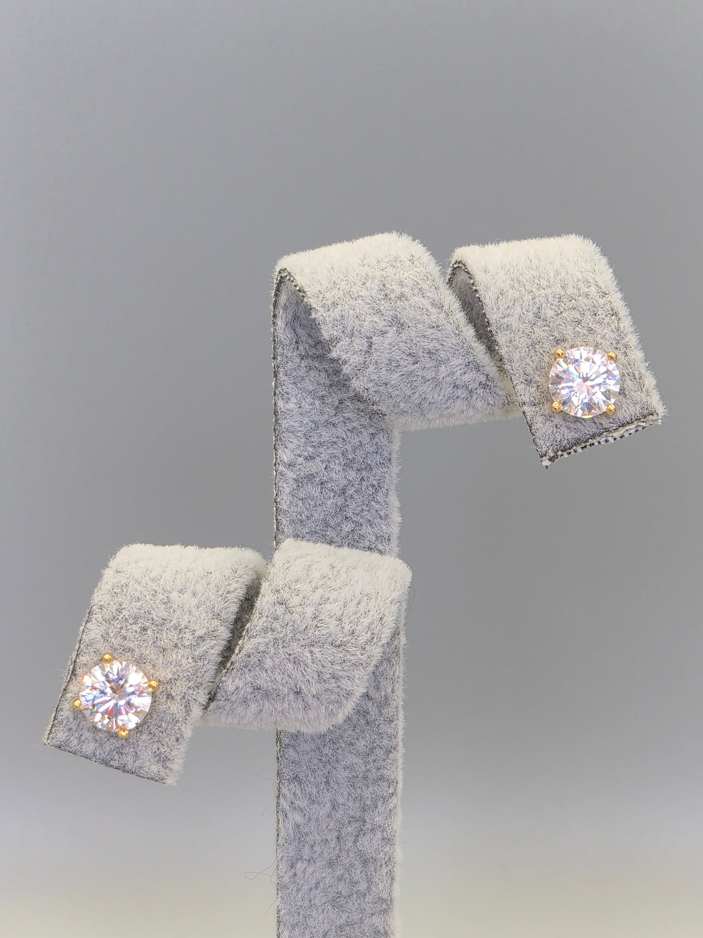 Round Brilliant Cubic Zirconia Stud Earrings Yellow Set